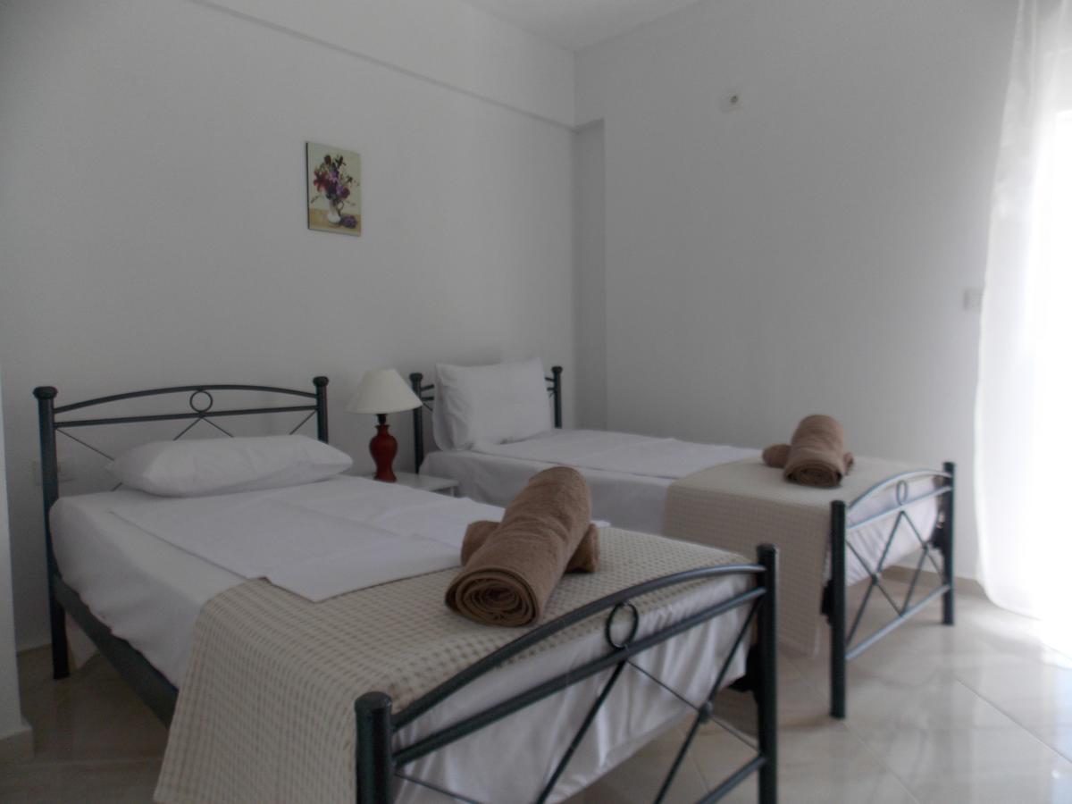 Zeta'S Apartments Sarandë Buitenkant foto