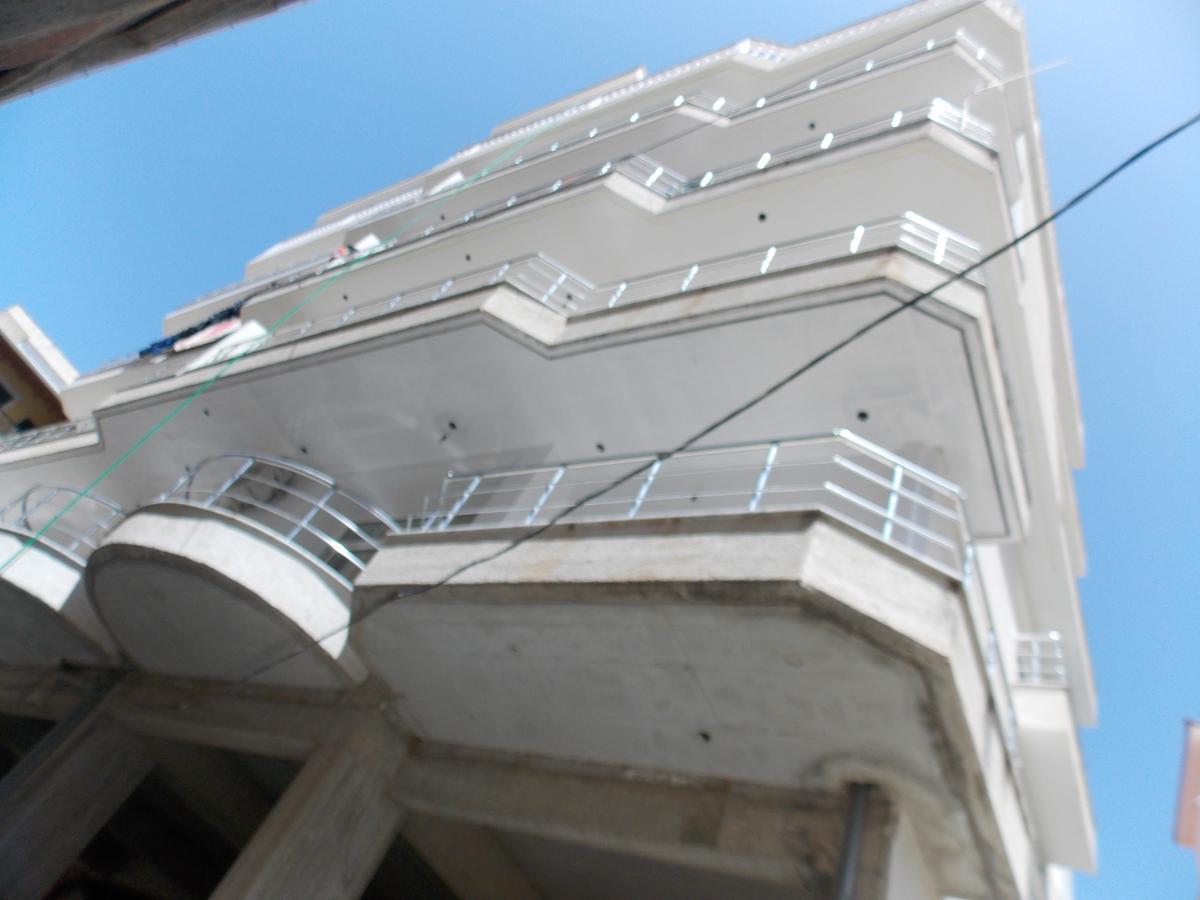 Zeta'S Apartments Sarandë Buitenkant foto