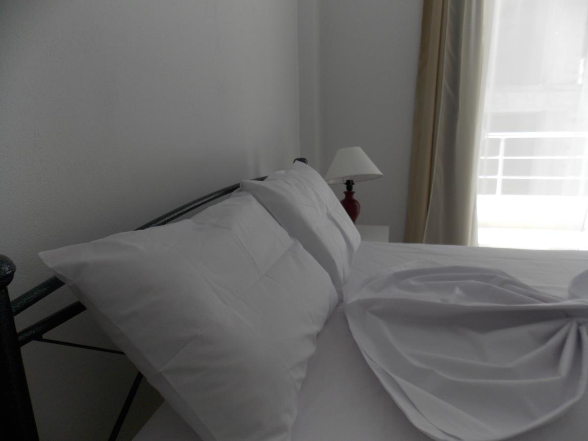 Zeta'S Apartments Sarandë Buitenkant foto
